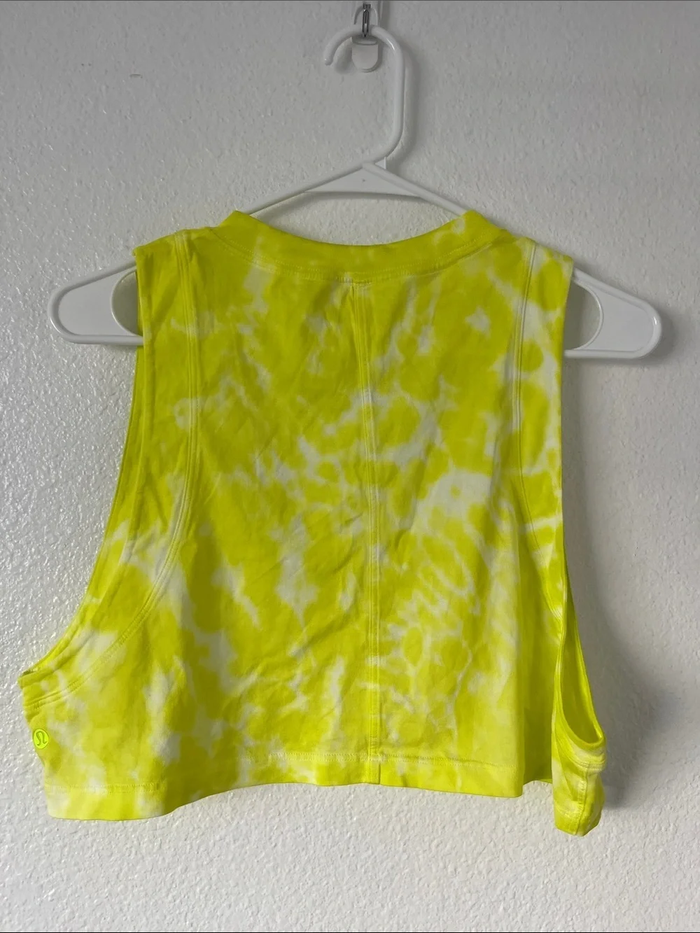 Lululemon All Yours Cropped Tie Dye Neon Yellow White Tank Size 6